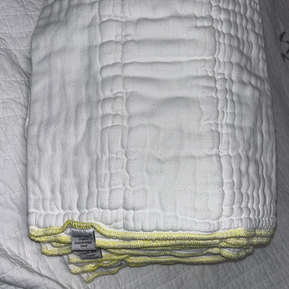 21 Cloth-eez Organic Prefolds Size Small. Green mountain (unbleached) - Picture 2 of 4